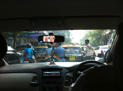 kobayashi_1016_india.jpg